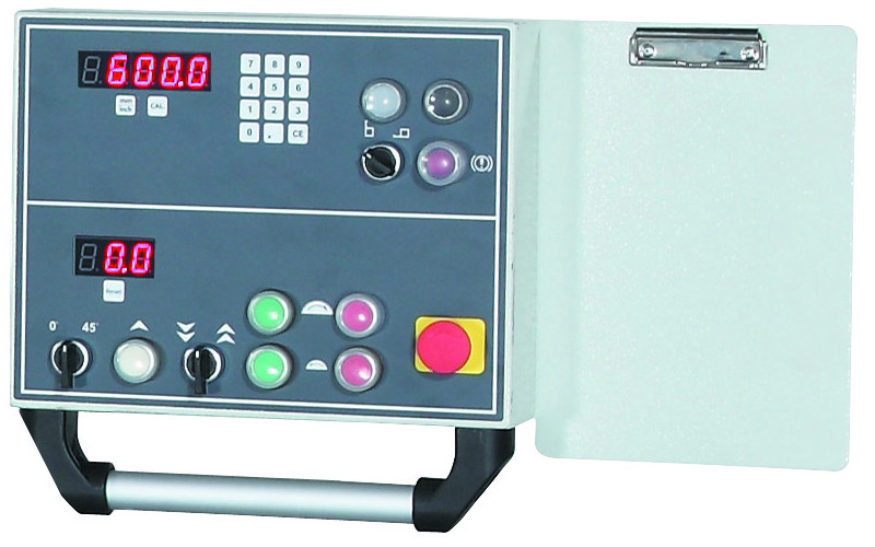 Formátovací pila OAV ABG Electronic E - ovládací panel